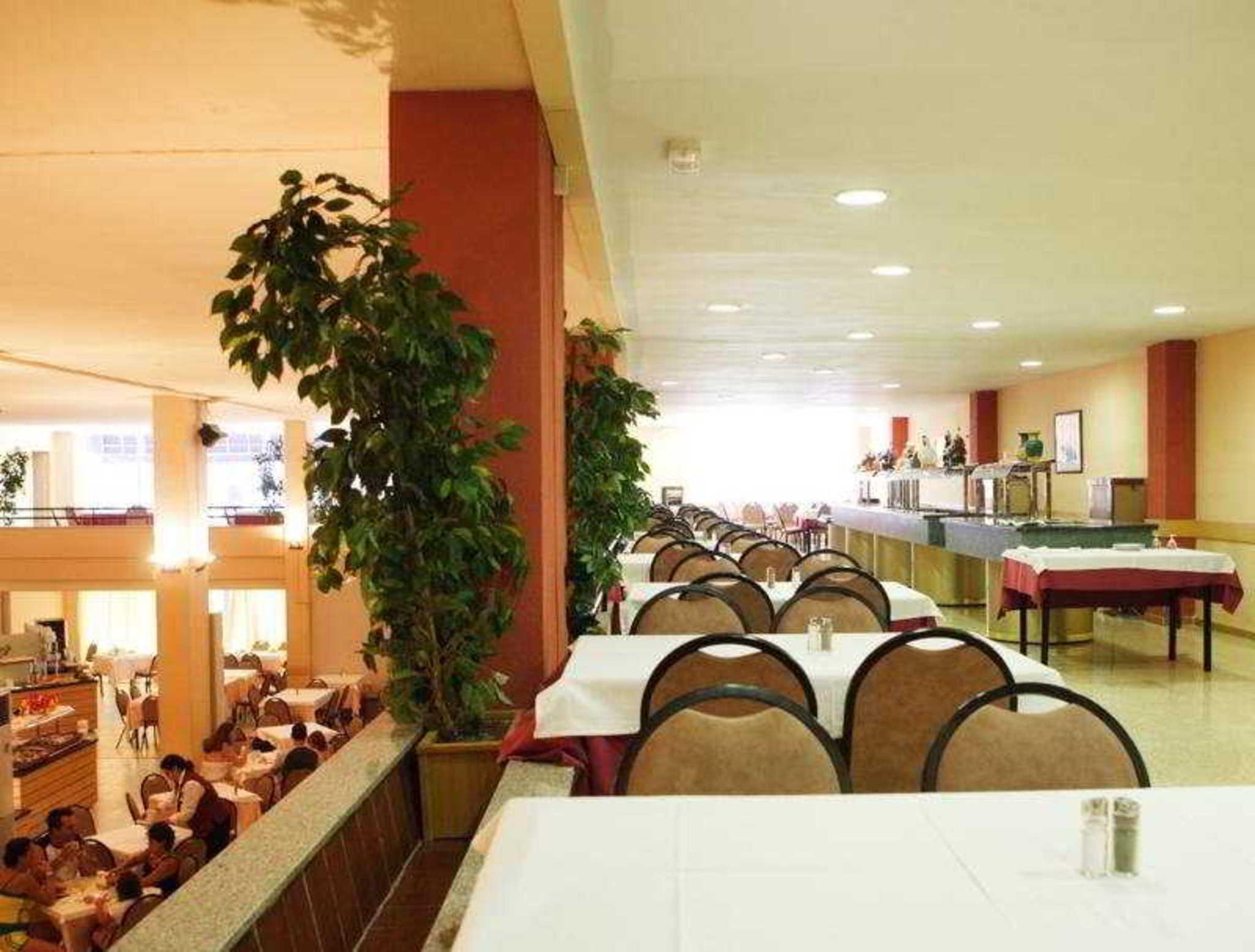 Xon'S Platja Ha Hotel Empuriabrava Exterior foto